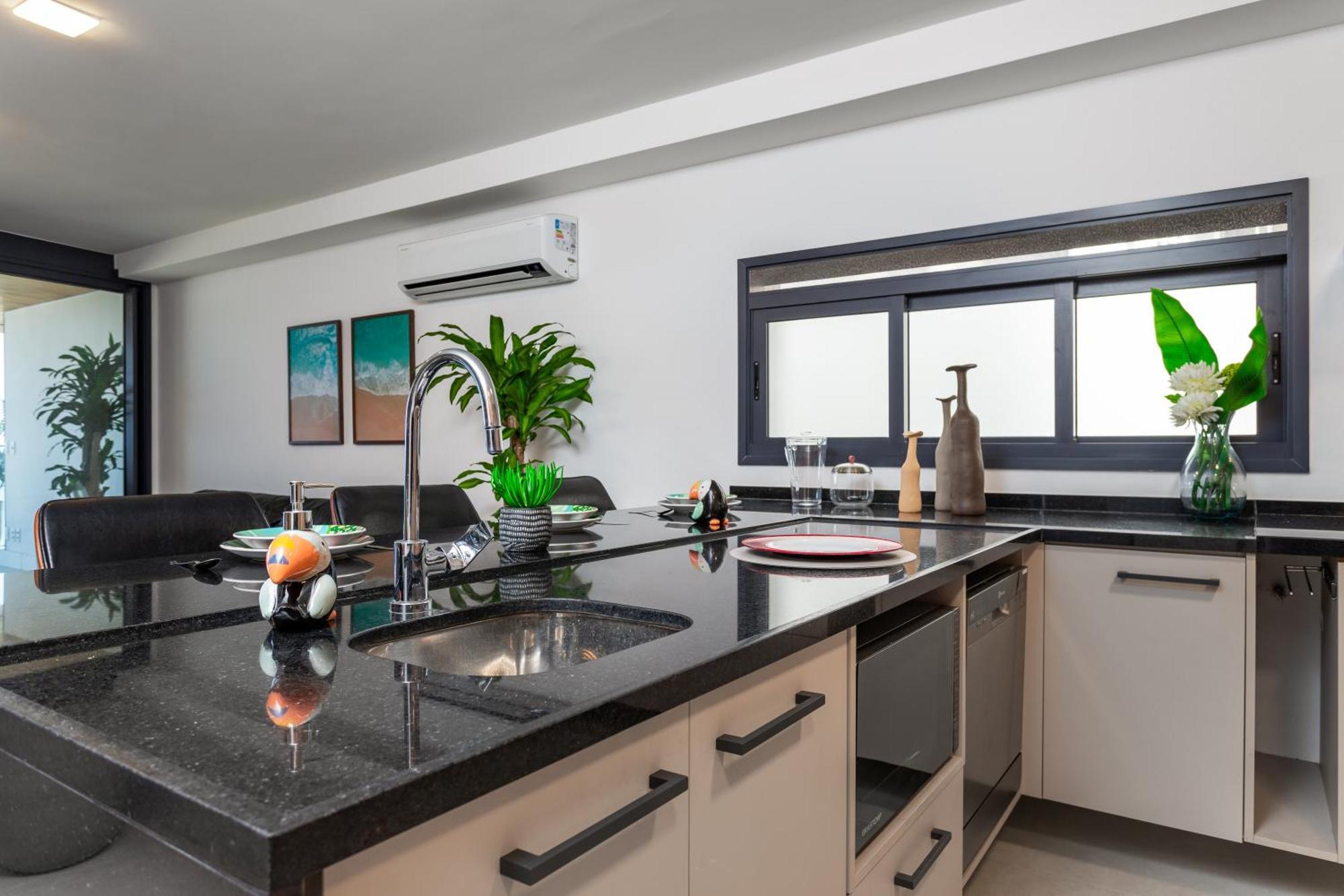 Unhotel - Luxuosos Apartamentos Na Atlantica A Beira-Mar, Copacabana Рио-де-Жанейро Экстерьер фото